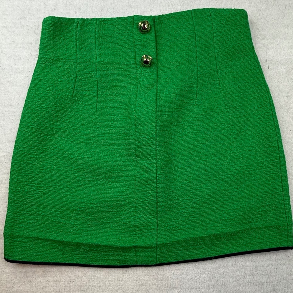 ZARA‎ Green Textured Button Front Mini Skirt Women's Size Medium st pattys day